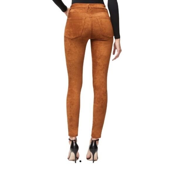 🆕 GOOD AMERICAN  Good waist suede like stretch jeans in tobacco.  NWT - Picture 4 of 7